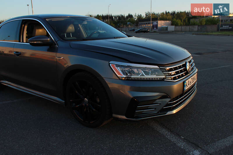 Седан Volkswagen Passat 2017 в Киеве