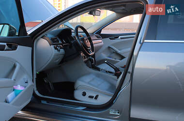 Седан Volkswagen Passat 2017 в 