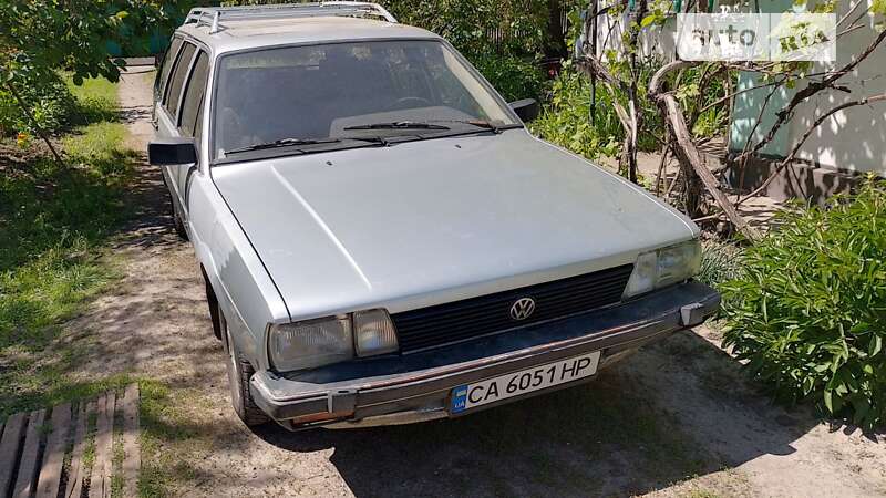 Універсал Volkswagen Passat 1983 в Кам'янці