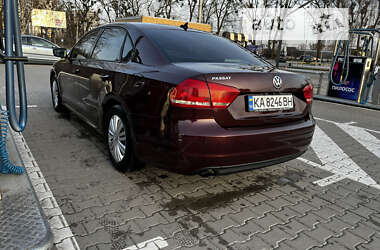 Седан Volkswagen Passat 2013 в Киеве