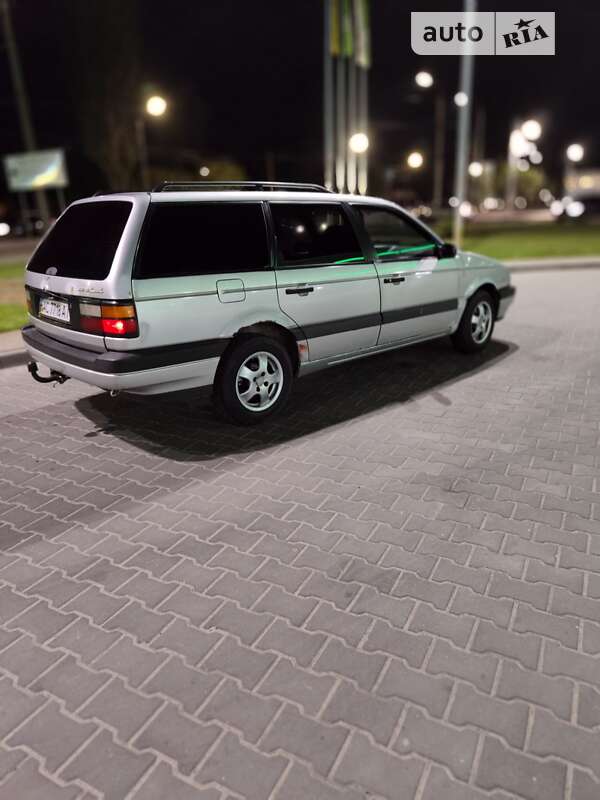 Универсал Volkswagen Passat 1991 в Луцке