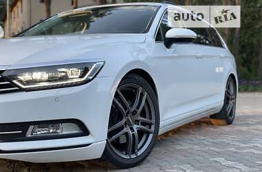 Універсал Volkswagen Passat 2016 в Луцьку