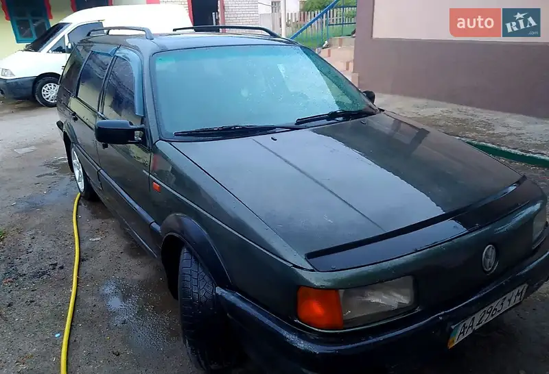 Volkswagen Passat 1992 VIN WVWZZZ31ZNE056924 фото оголошення 16 з 51