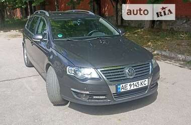 Універсал Volkswagen Passat 2008 в Дніпрі