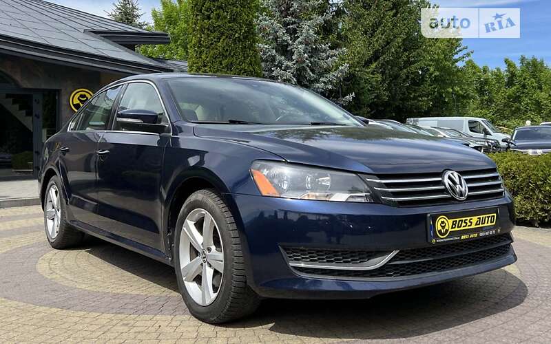 Седан Volkswagen Passat 2013 в Львове