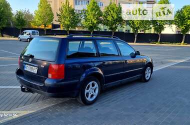 Універсал Volkswagen Passat 1998 в Луцьку