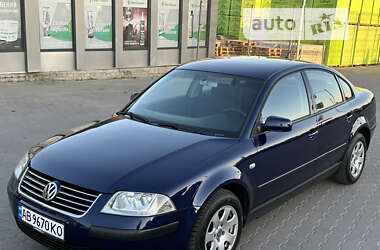 Седан Volkswagen Passat 2003 в Вінниці