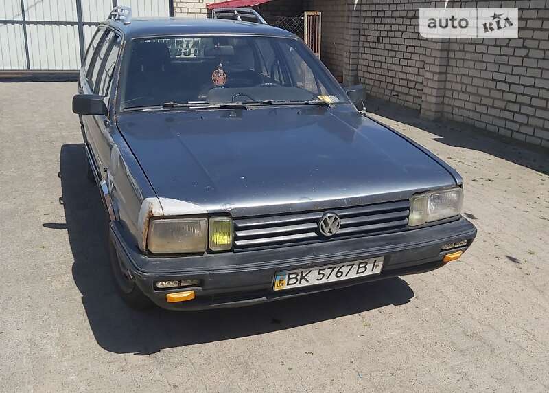 Универсал Volkswagen Passat 1985 в Костополе
