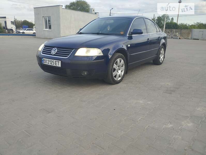 Седан Volkswagen Passat 2001 в Хмельницком