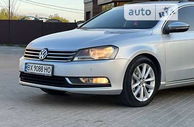 Универсал Volkswagen Passat 2011 в Ровно