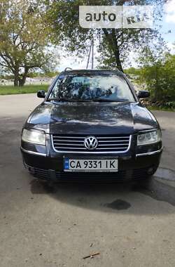 Универсал Volkswagen Passat 2001 в Богуславе