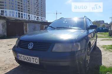 Універсал Volkswagen Passat 1999 в Львові