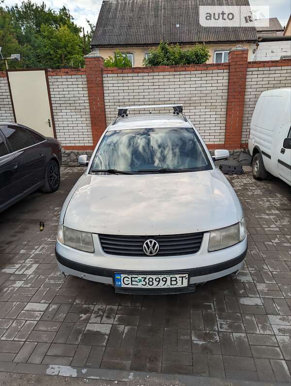Универсал Volkswagen Passat 1998 в Запорожье