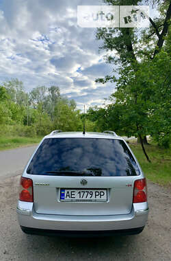 Универсал Volkswagen Passat 2002 в Днепре