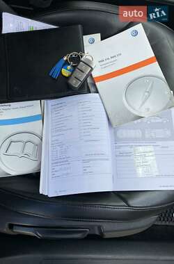 Універсал Volkswagen Passat 2013 в 
