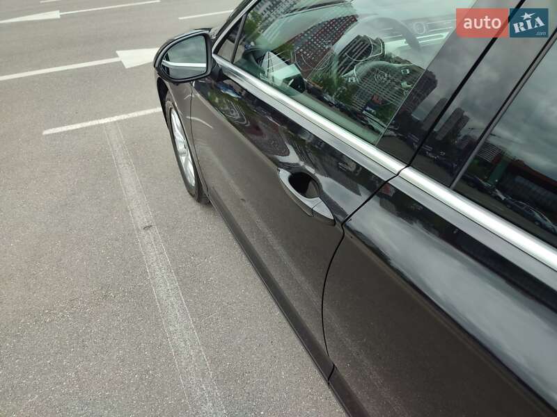 Универсал Volkswagen Passat 2017 в Киеве