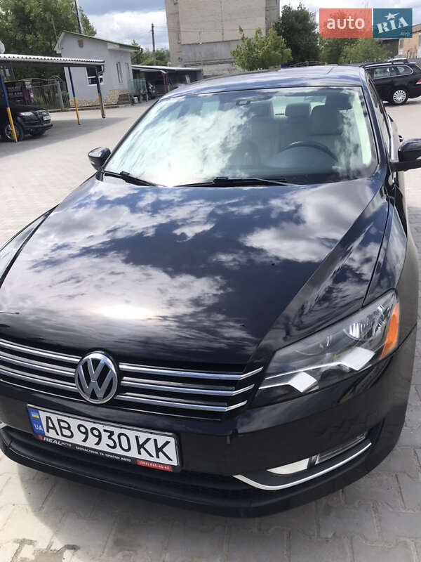 Седан Volkswagen Passat 2014 в Хмільнику