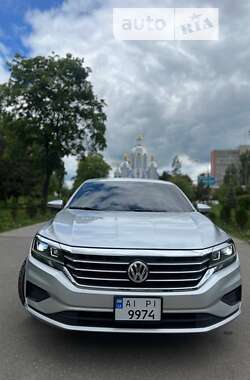 Седан Volkswagen Passat 2020 в Виннице