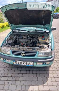 Универсал Volkswagen Passat 1995 в Ивано-Франковске