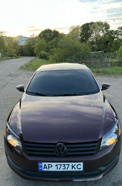 Седан Volkswagen Passat 2012 в Запорожье