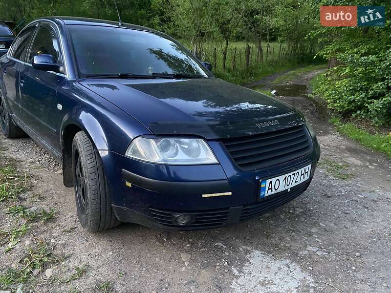Седан Volkswagen Passat 2000 в Межгорье