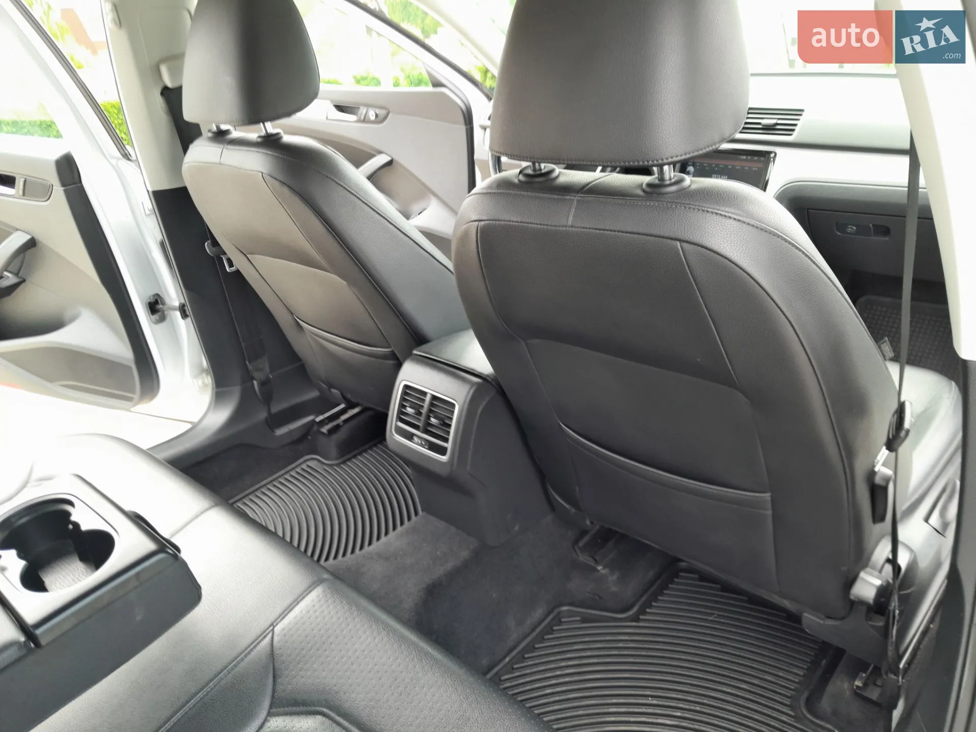 2012 Volkswagen Passat - мініатюра 40