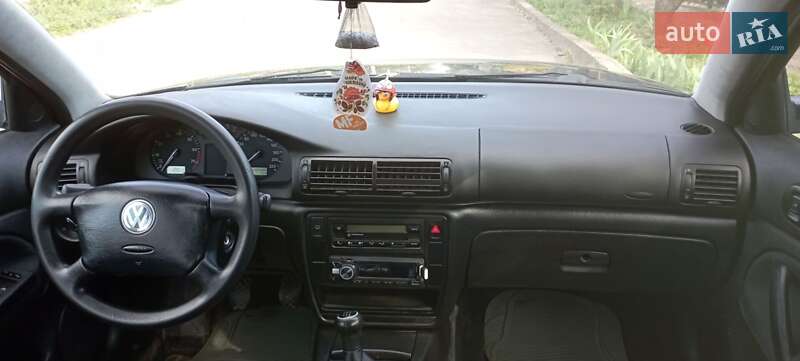 Седан Volkswagen Passat 1997 в Кривом Роге