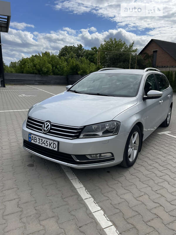 Универсал Volkswagen Passat 2012 в Виннице
