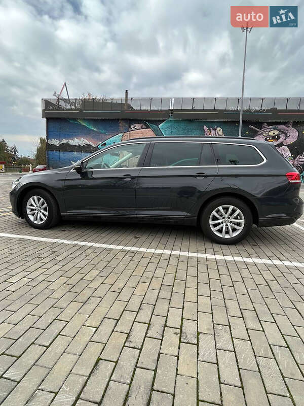 Универсал Volkswagen Passat 2018 в Луцке