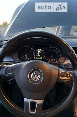Универсал Volkswagen Passat 2013 в Баре