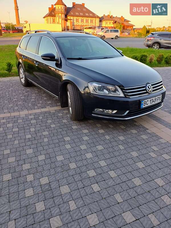 Универсал Volkswagen Passat 2012 в Львове
