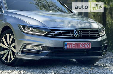 Седан Volkswagen Passat 2019 в Дрогобыче