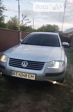 Седан Volkswagen Passat 2002 в Івано-Франківську