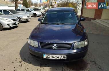 Седан Volkswagen Passat 1999 в 