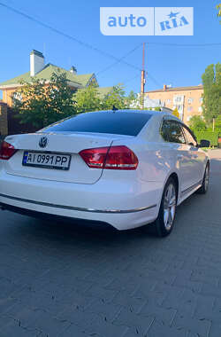 Седан Volkswagen Passat 2013 в Белой Церкви