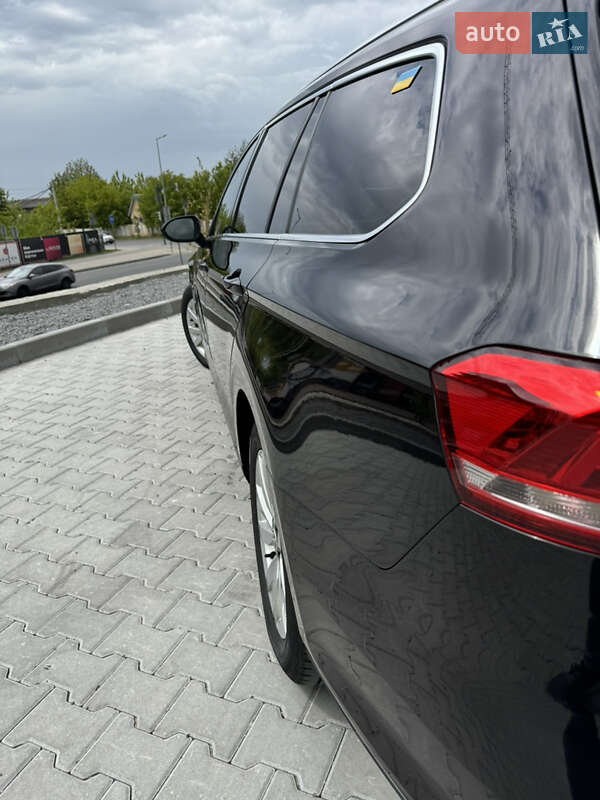 Универсал Volkswagen Passat 2016 в Львове