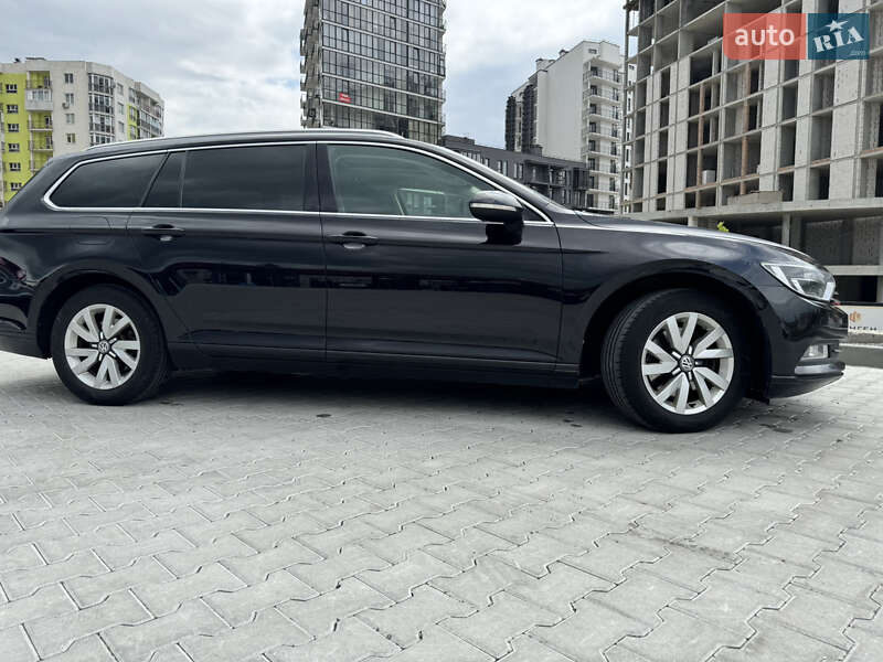 Универсал Volkswagen Passat 2016 в Львове