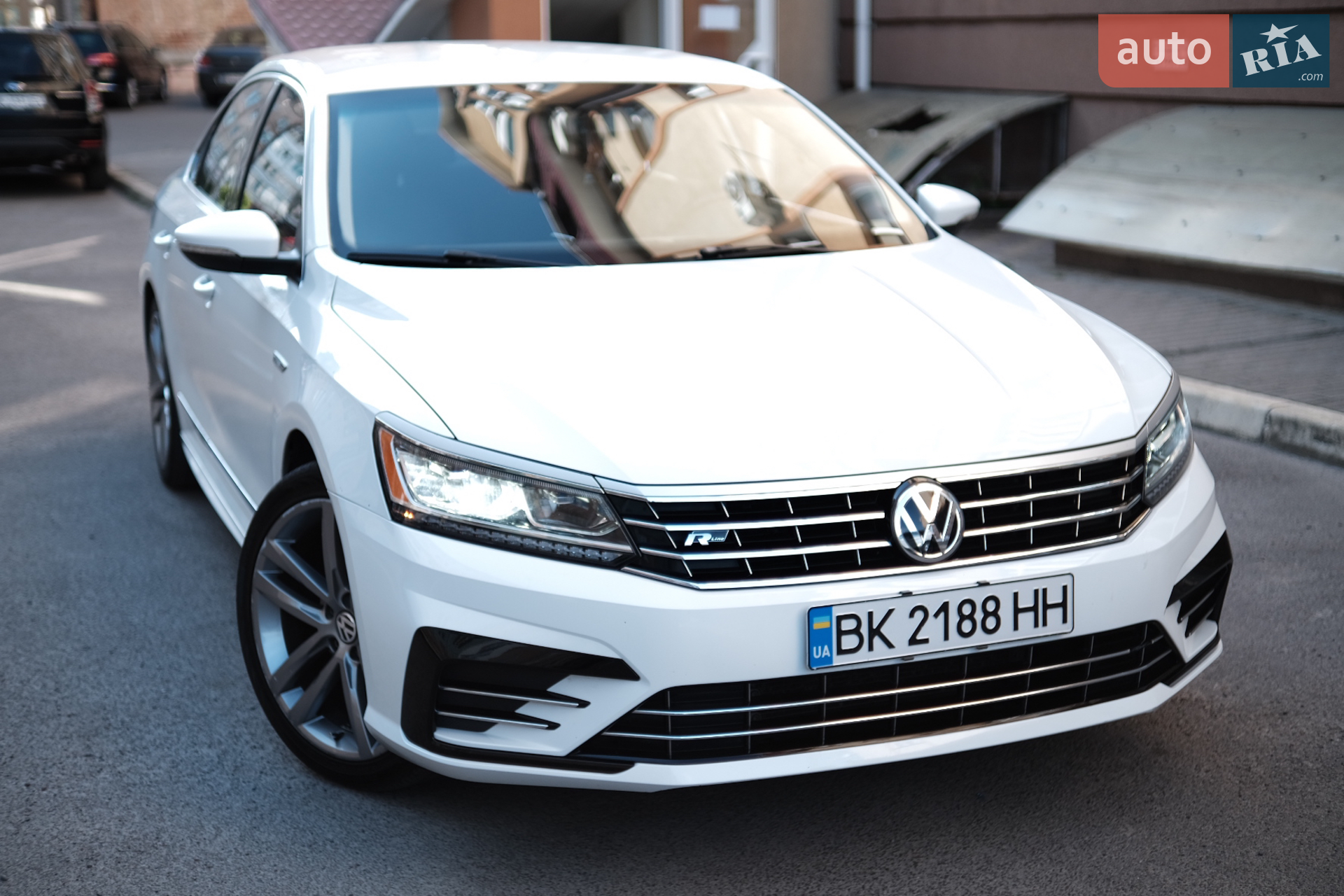 2016 Volkswagen Passat - фото 1