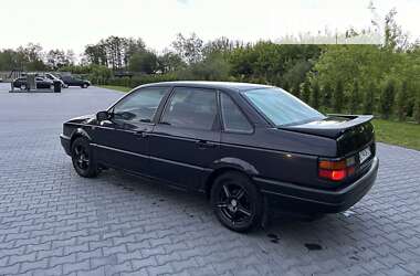 Седан Volkswagen Passat 1992 в Тернополе