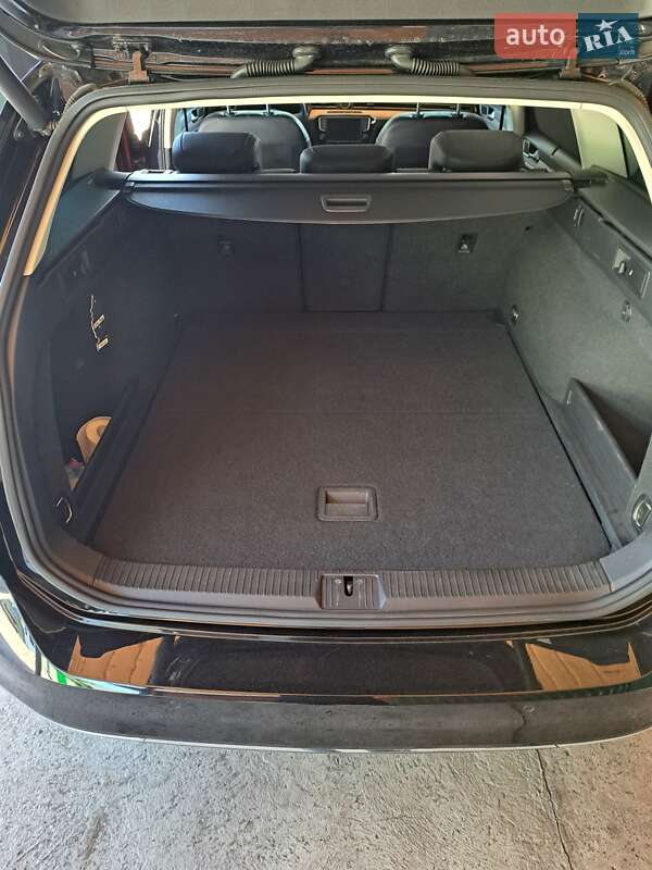 Универсал Volkswagen Passat 2017 в Городенке