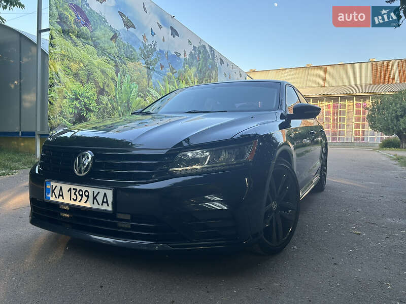 Седан Volkswagen Passat 2017 в Ірпені