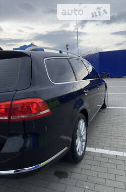 Универсал Volkswagen Passat 2011 в Калуше