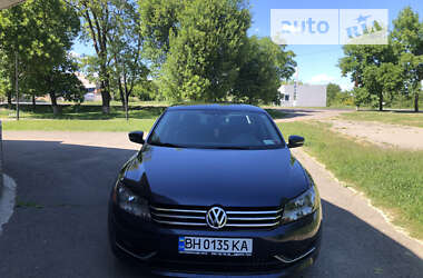 Седан Volkswagen Passat 2014 в Первомайську