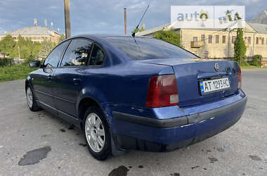 Седан Volkswagen Passat 1996 в Івано-Франківську