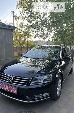 Універсал Volkswagen Passat 2014 в Чорнобаї