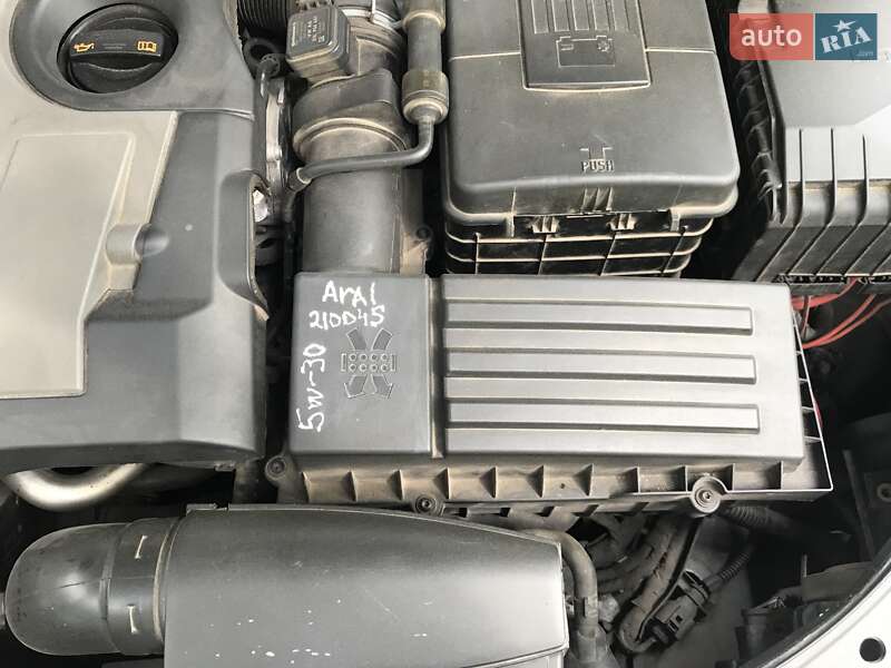 Седан Volkswagen Passat 2011 в Сокале