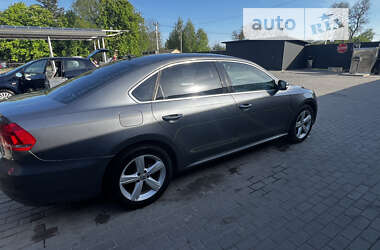 Седан Volkswagen Passat 2013 в Борисполе