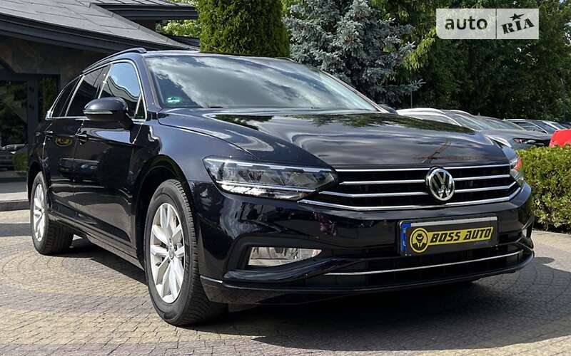 Универсал Volkswagen Passat 2020 в Львове