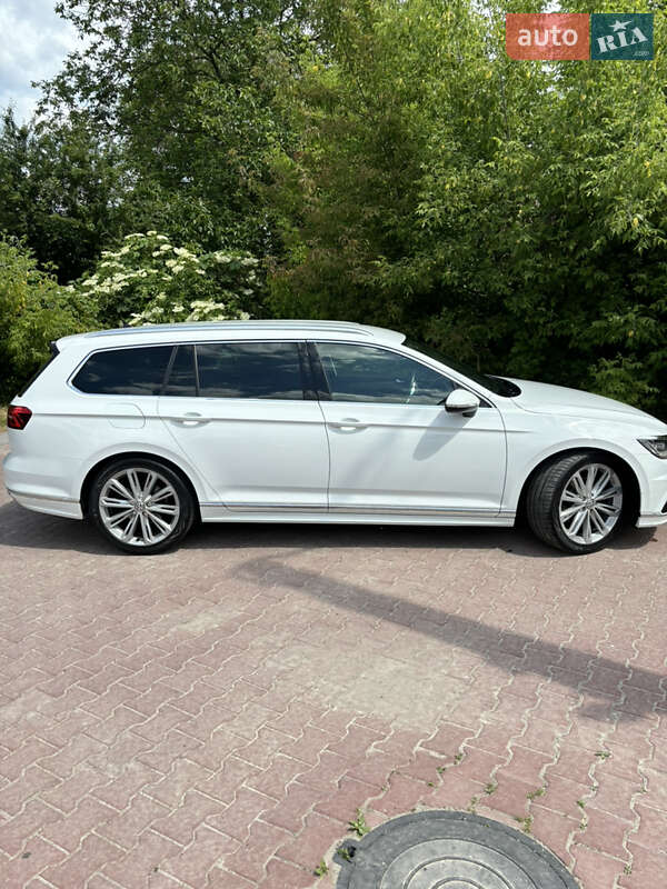 Универсал Volkswagen Passat 2018 в Ровно