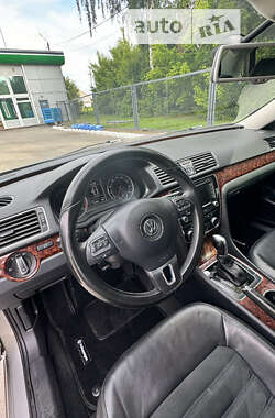 Седан Volkswagen Passat 2012 в Лубнах